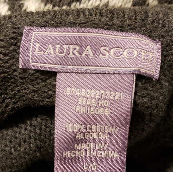 Aztec sweater - Picture 2 of 2